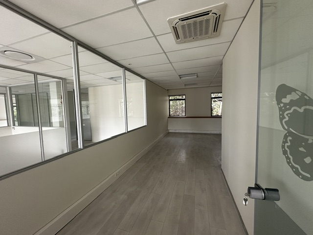 To Let Commercial Property for Rent in Newlands Western Cape